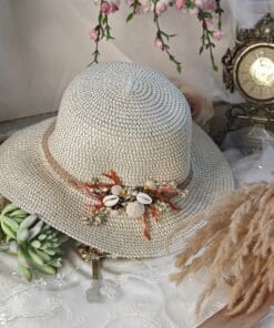 Cappello Con Nodo tra coralli e conchiglie - immagine 5