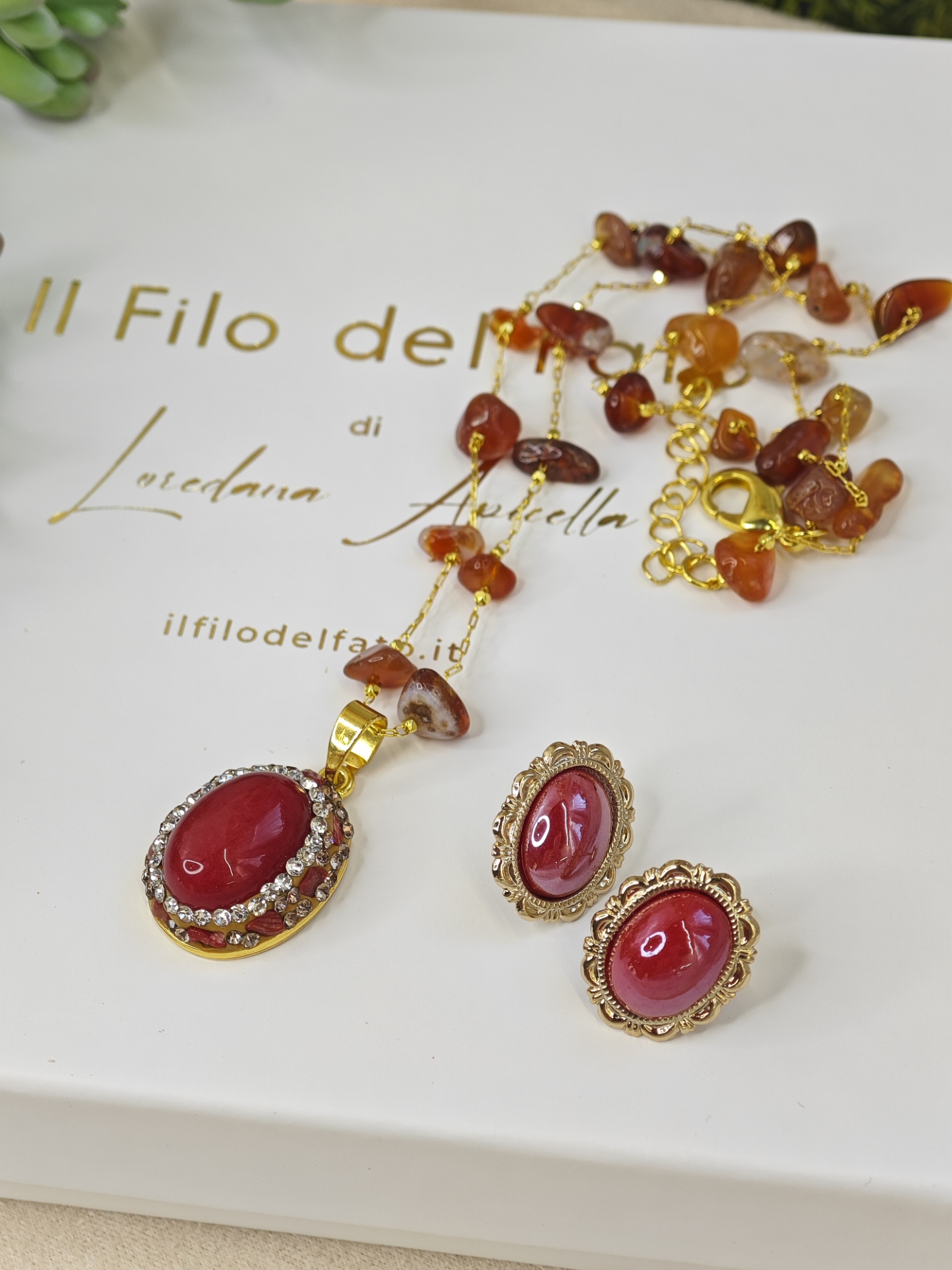 Collana Chips di pietra naturale con ciondolo - immagine 3