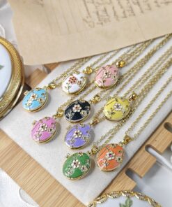 Collana Medaglione antico