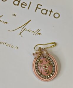 Spilla con medaglione dipinto